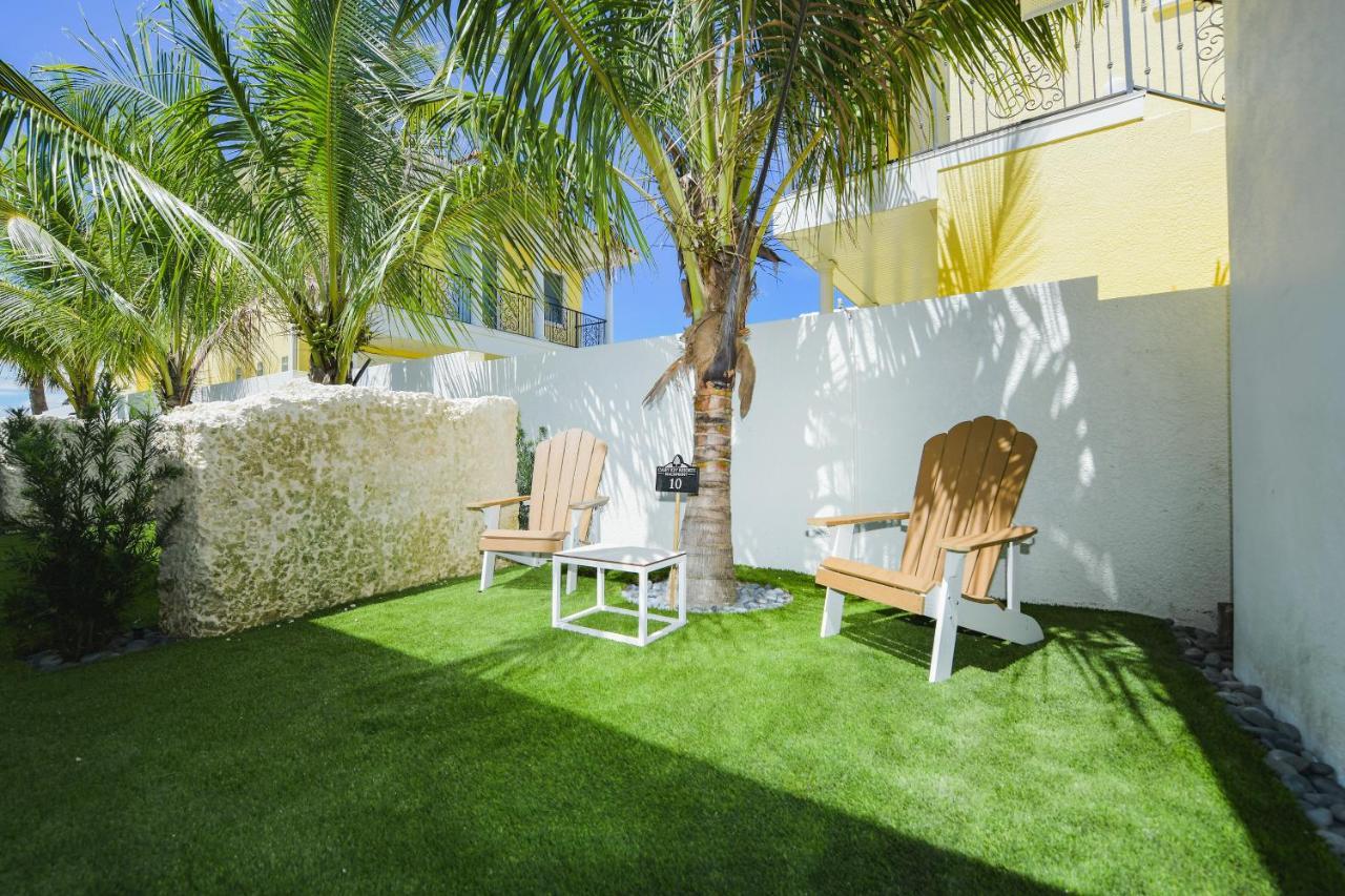 Casey Key Resorts - Beachfront 노코미스 외부 사진